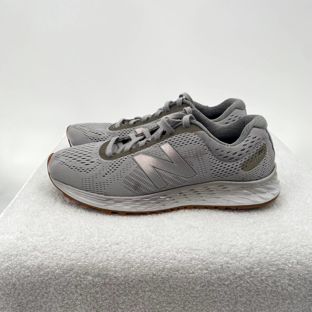 New Balance Women's Gray Fresh Foam Arishi Running Shoes Size 7